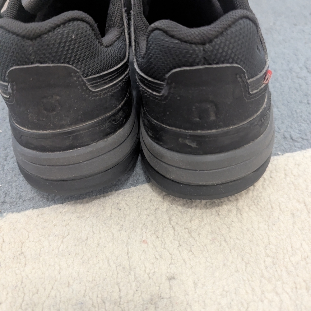 On Cloud Kid's The Roger Clubhouse Pro Shoes Size 5.5 - Picture 3 of 6